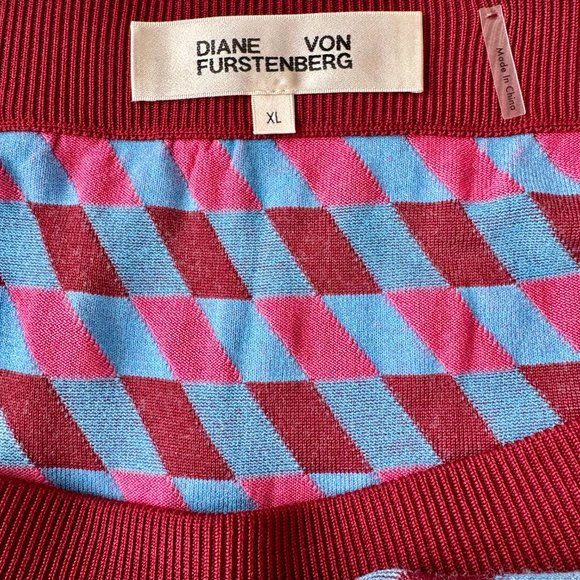 DVF Laris Stretch Knit Fitted Midi Skirt in Burgundy, Periwinkle, Pink Size XL - Picture 4 of 8